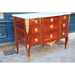 Commode En Placage De Satiné  Estampillée De Hericourt  