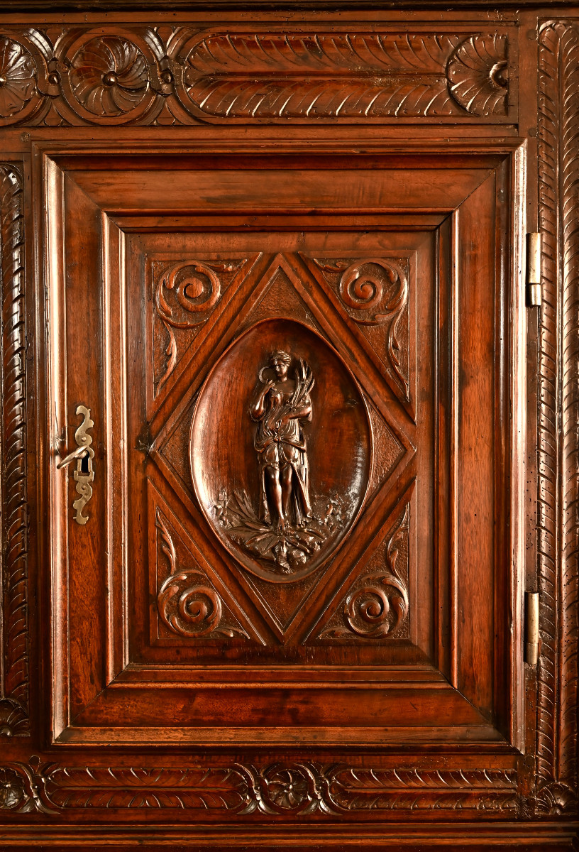 Meuble à Diminutif XVII ème -photo-1