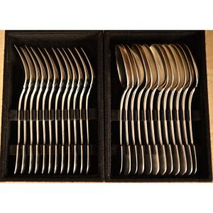 12 couverts uniplat argent