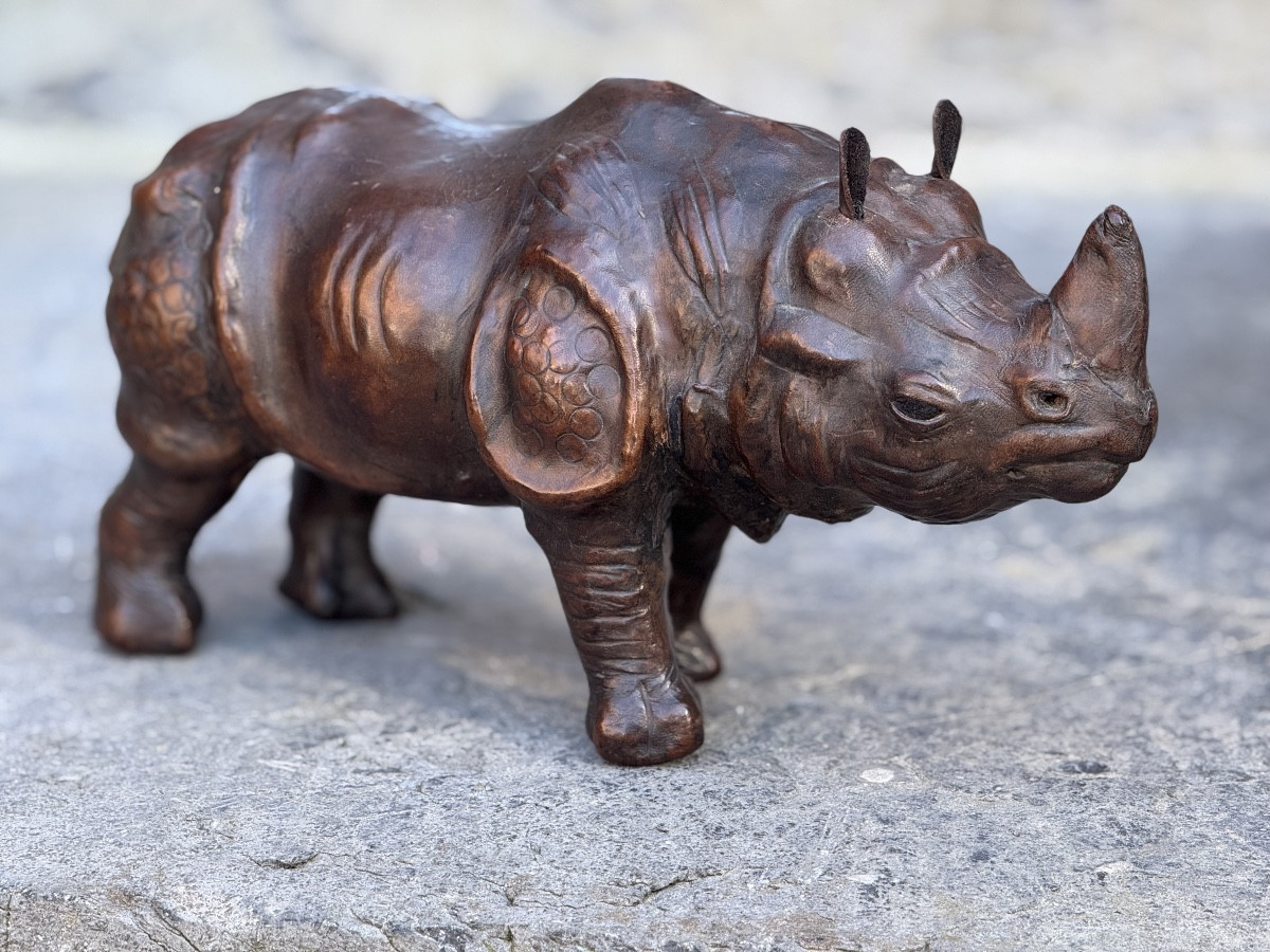  Rhinocéros Vintage En Cuir Avec Yeux En Verre Sulfuré 