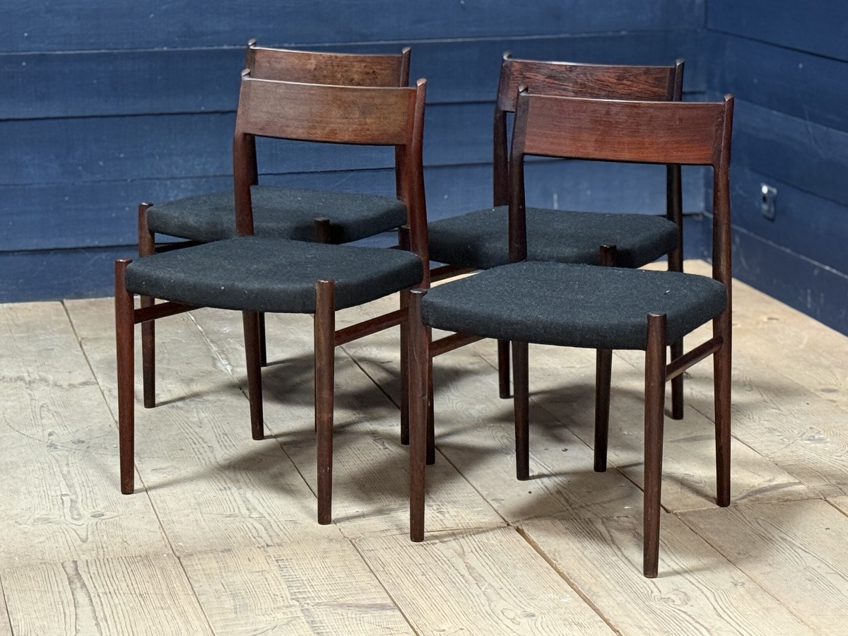 4 Scandinavian Chairs -photo-2