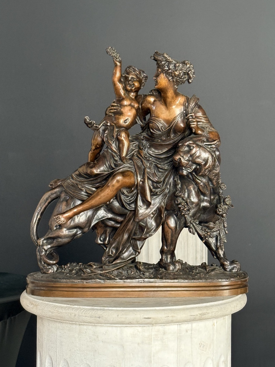 Sculpture en bronze intitulée "Cérès chevauchant un tigre"