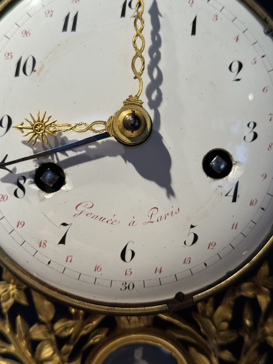 Pendule d’époque LXVI en marbre blanc et bronze doré -photo-6