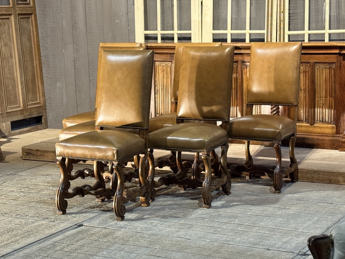 Series Of Os De Mouton Chairs In Leather-photo-1