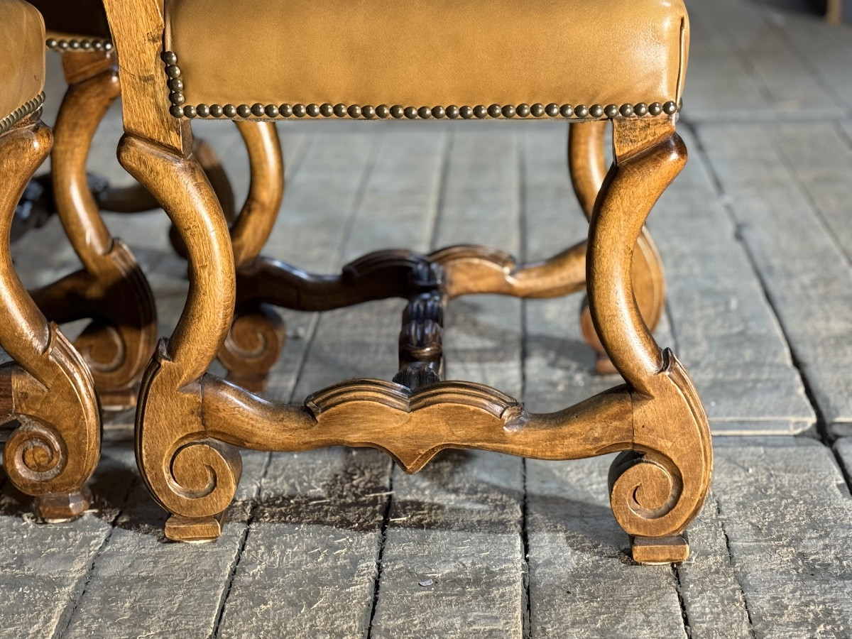 Series Of Os De Mouton Chairs In Leather-photo-2
