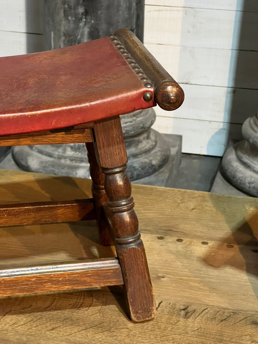 Curule Benches -photo-3