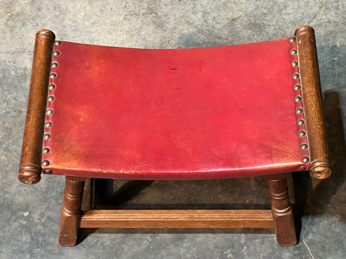 Curule Benches -photo-2