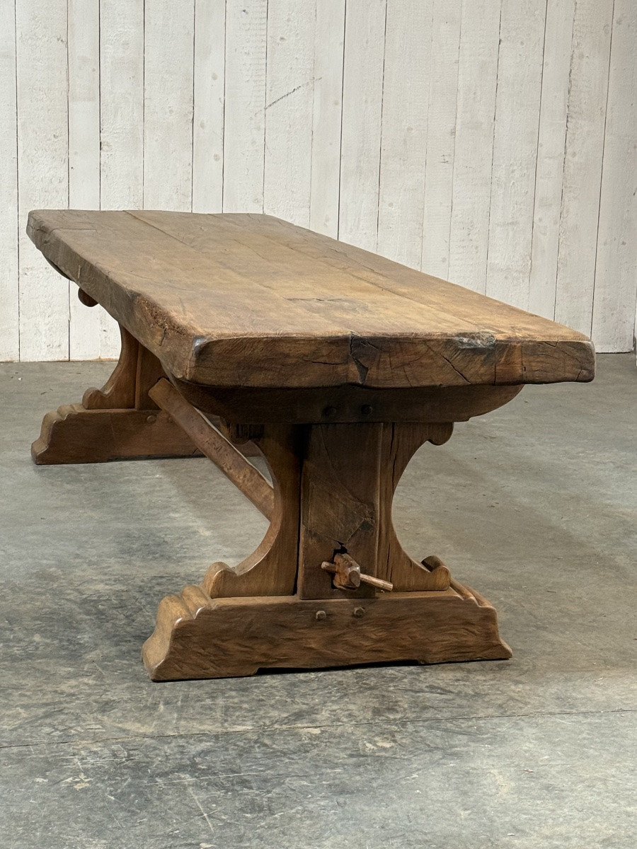 Table de monastère -photo-5