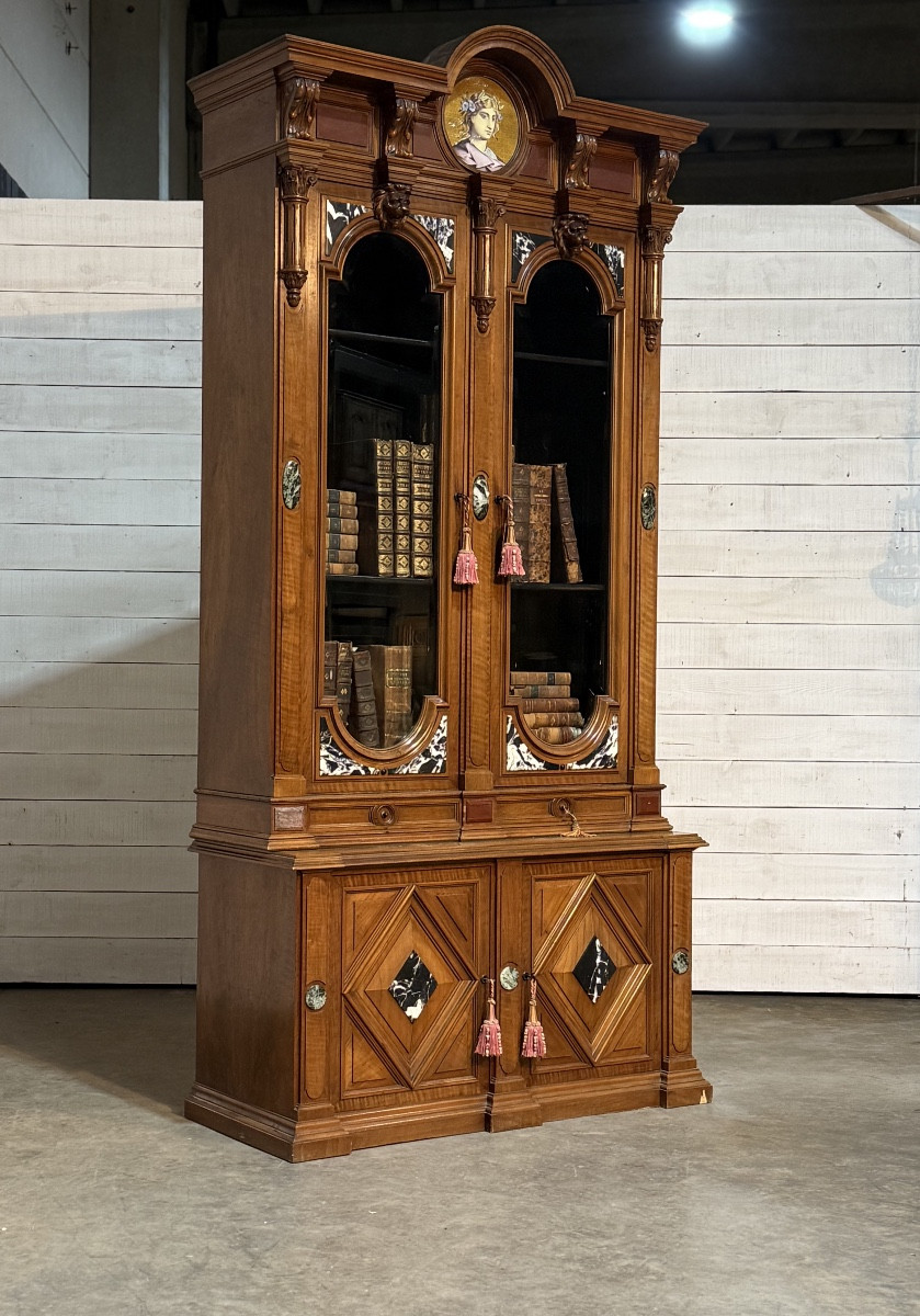 Exceptional Large Walnut Bookcase-photo-7
