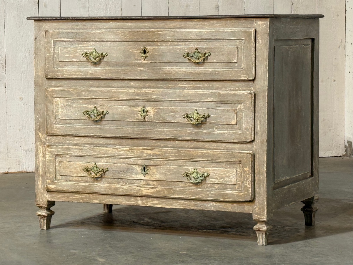 Lxvi Chest Of Drawers-photo-3