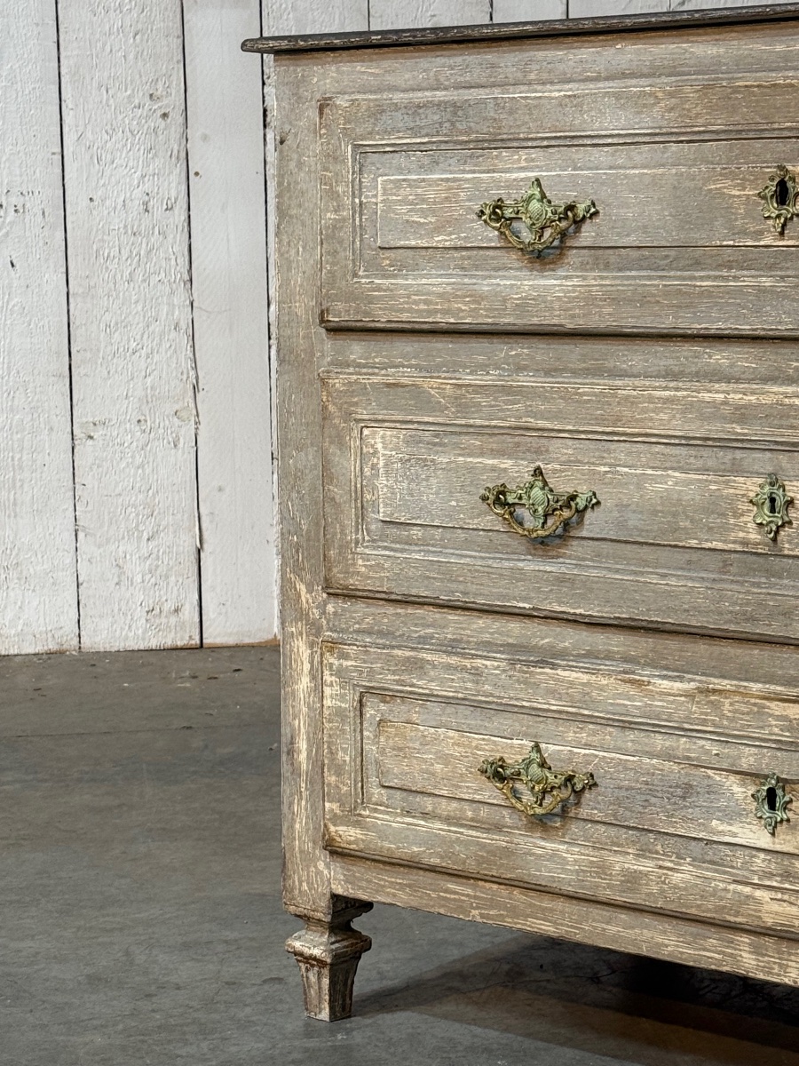 Lxvi Chest Of Drawers-photo-4