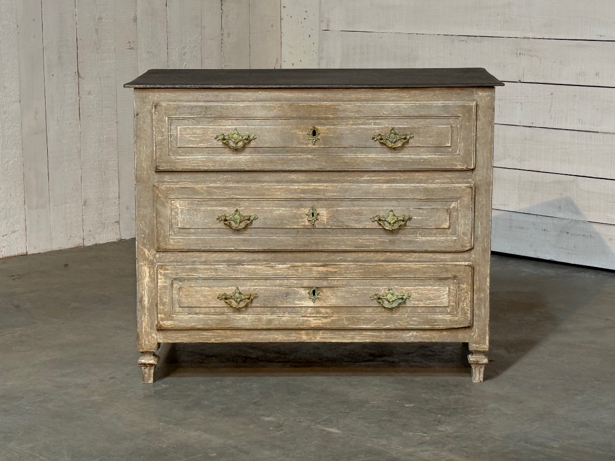 Lxvi Chest Of Drawers