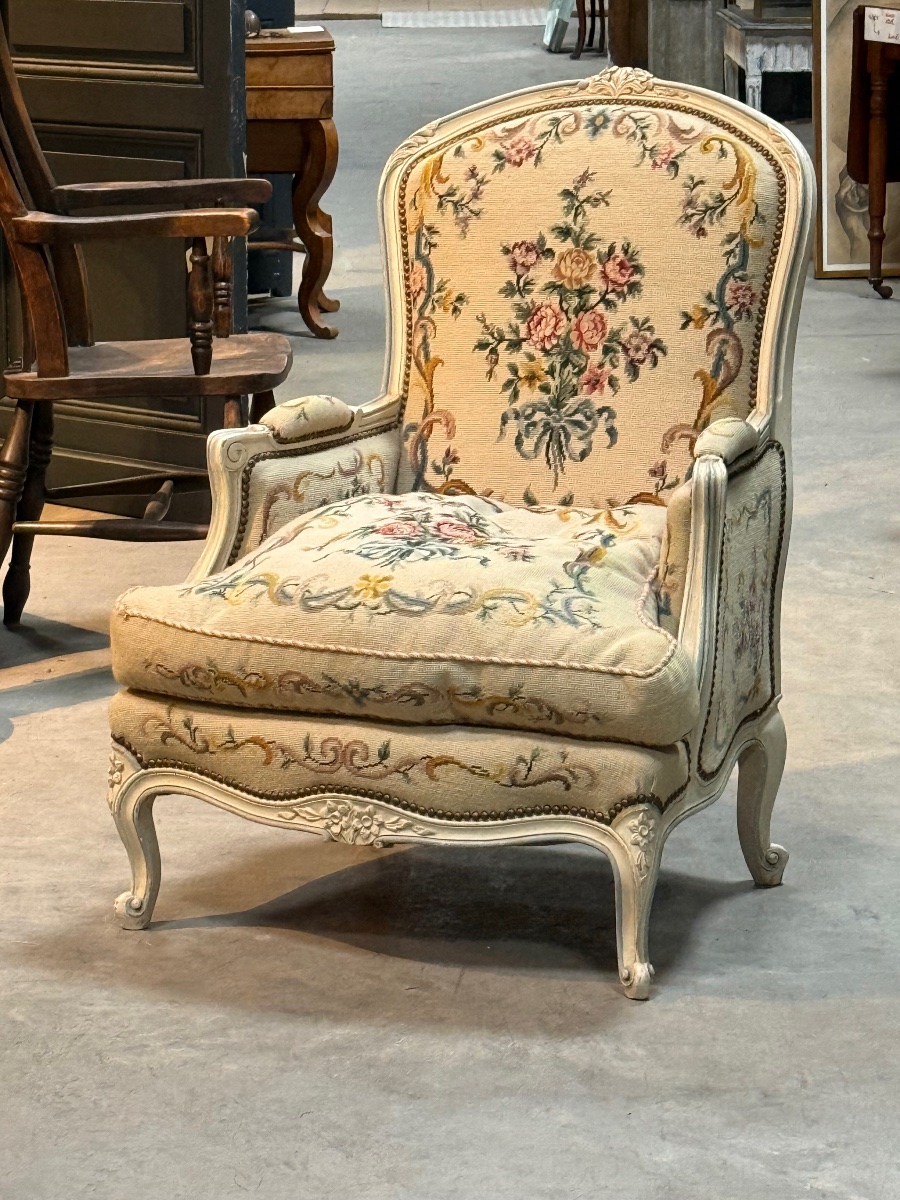 Bergère Lxv With A Patina Finish