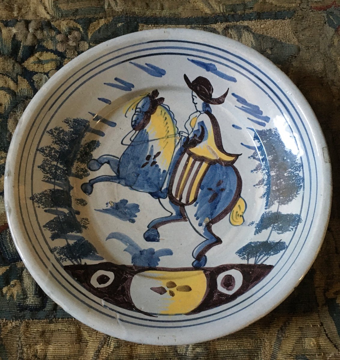 Majolica Dish (rider On Horseback) Around 1700.-photo-4