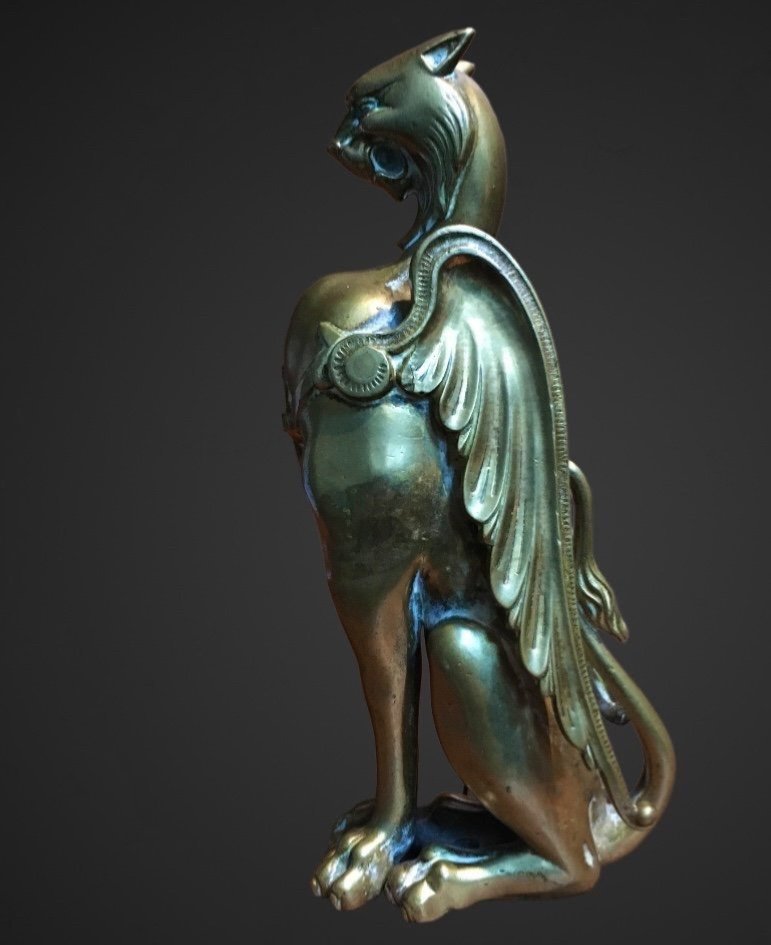  Une Empire Statue En Bronze D’un Lion Ailé  .-photo-6