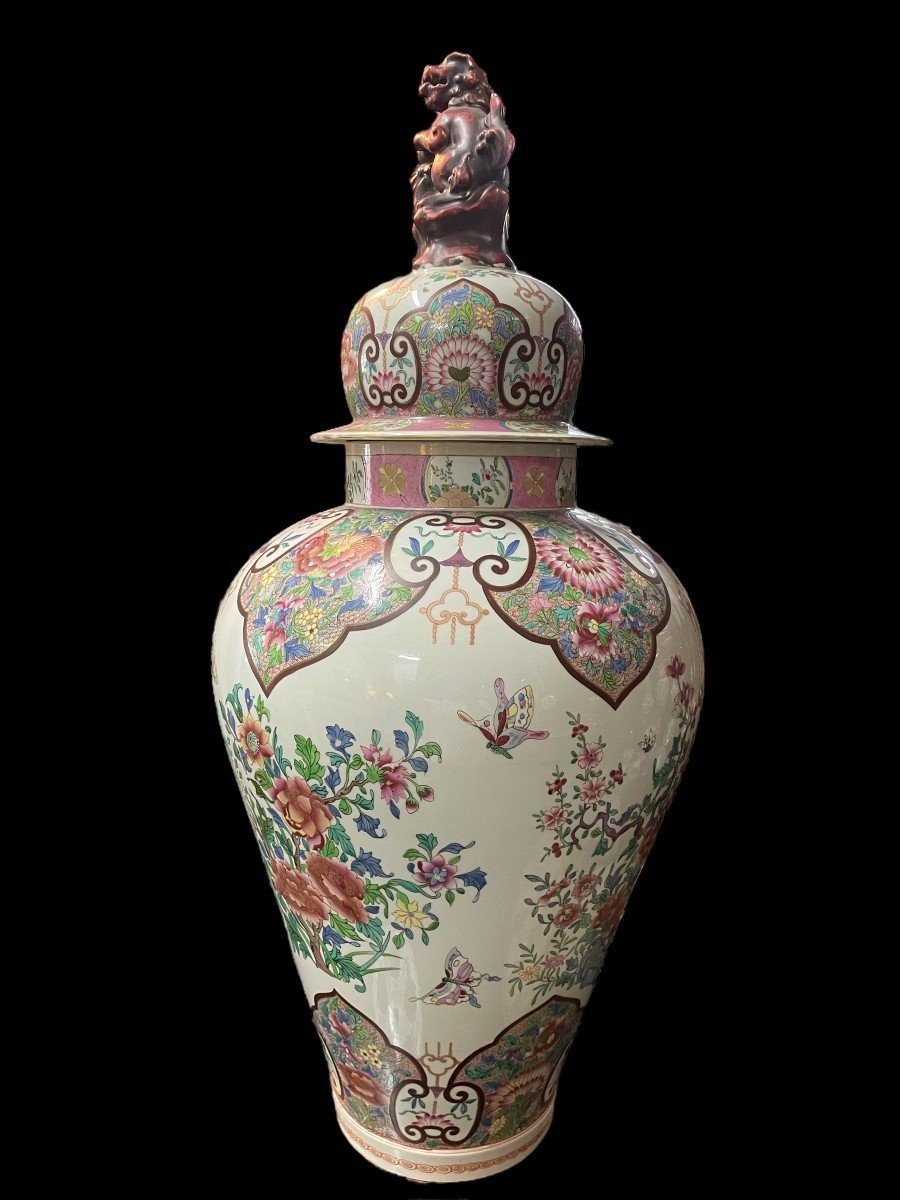 Very Large Lidded Vase 95cm Famille Rose Style, Samson, France, 19thc.