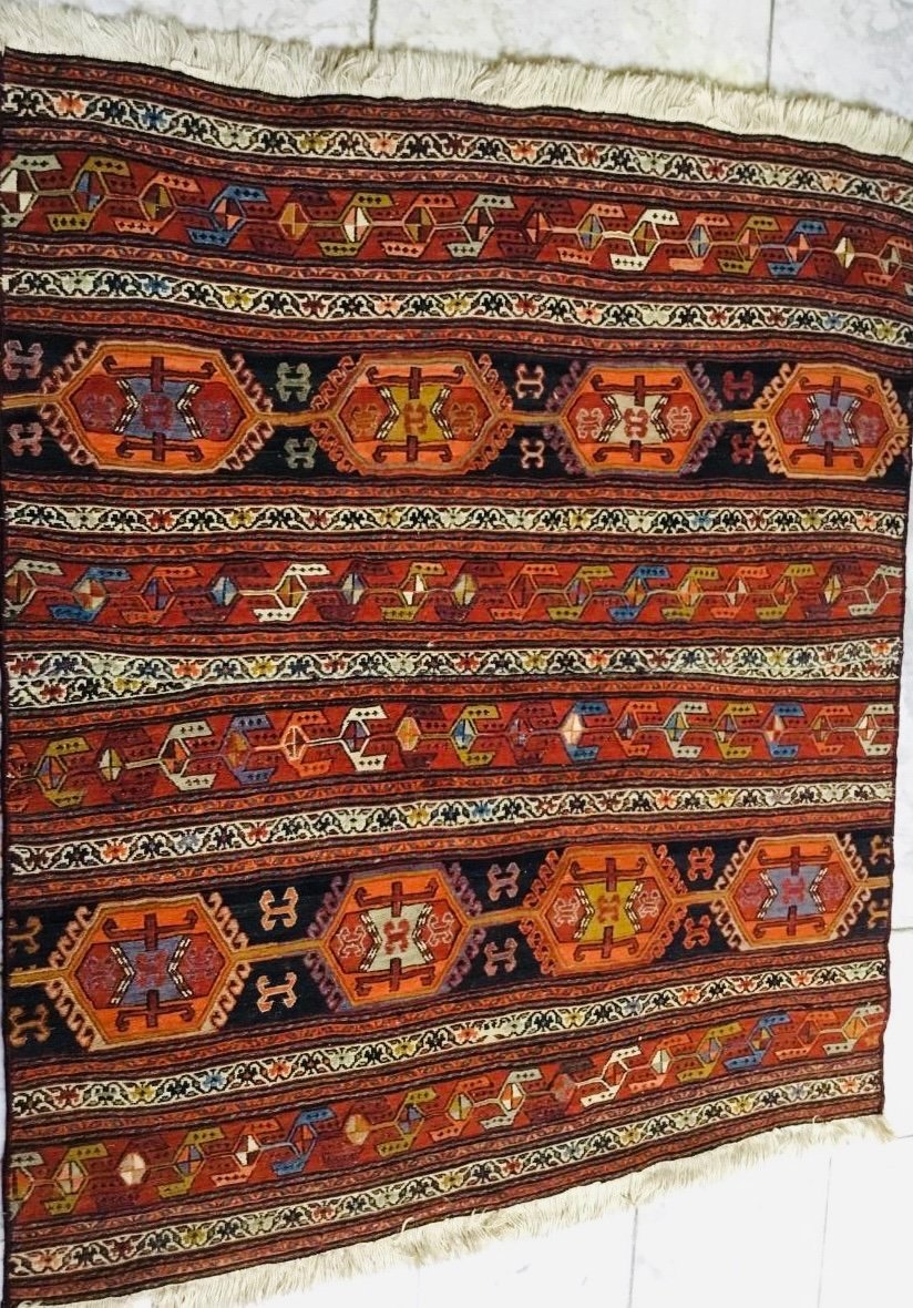 Small Ethnic Rug (142x117) Cm Multicolor.-photo-3