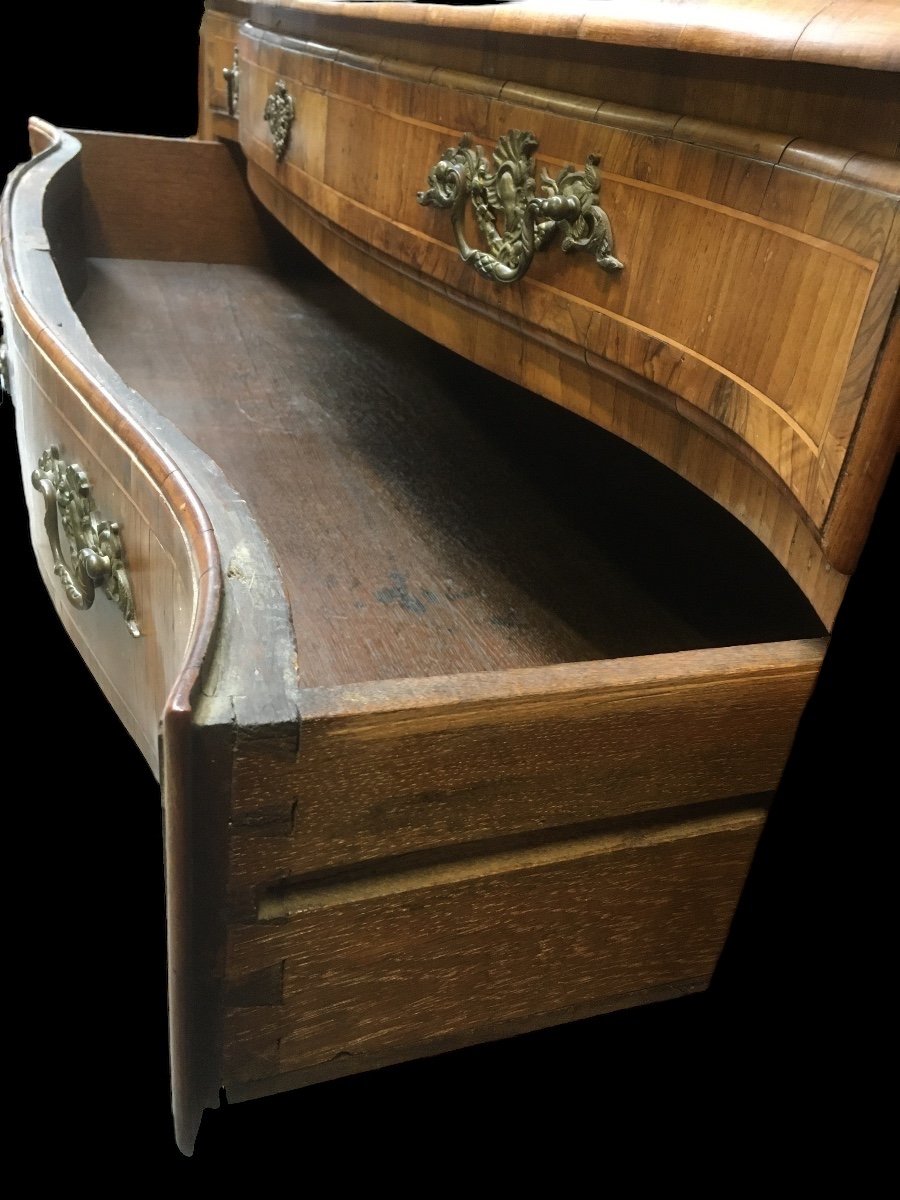Grande (155 Cm )commode Du XVIIIe Siècle En Bois De Noyer -photo-3