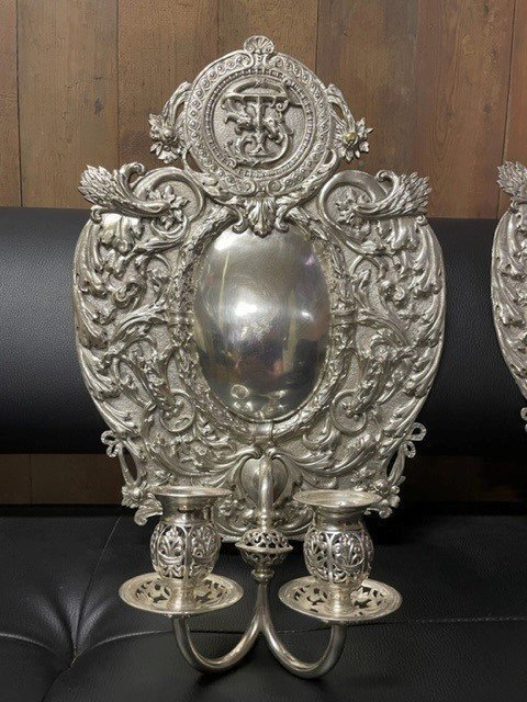 Pair Of Wall Sconces / Candle Holders In Silver Metal 19thc.-photo-3