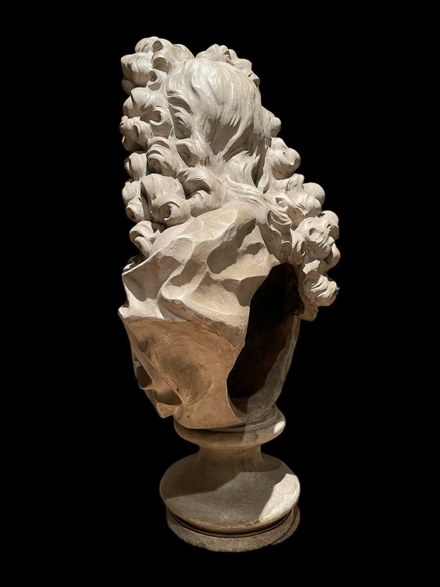 Grand Buste De Noble De Style Louis XIV En Terre Cuite 19ème. ( 79cm )-photo-4