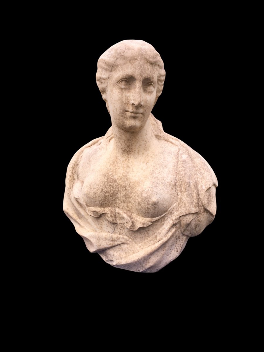 Marble Bust Of Aphrodite, Venise 17th Century 