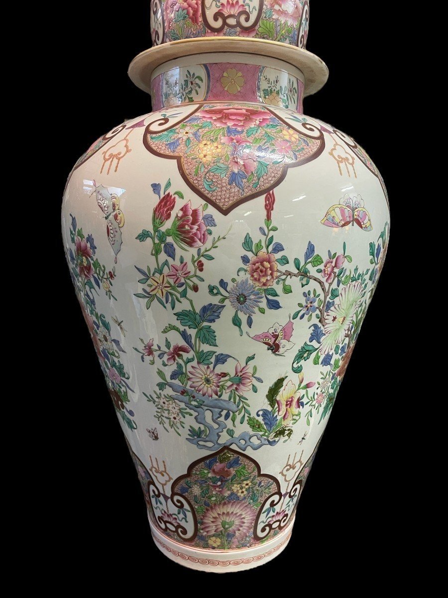 Very Large Famille Rose Style Lidded Vase, Samson, France, 19thc. (95 Cm)-photo-3