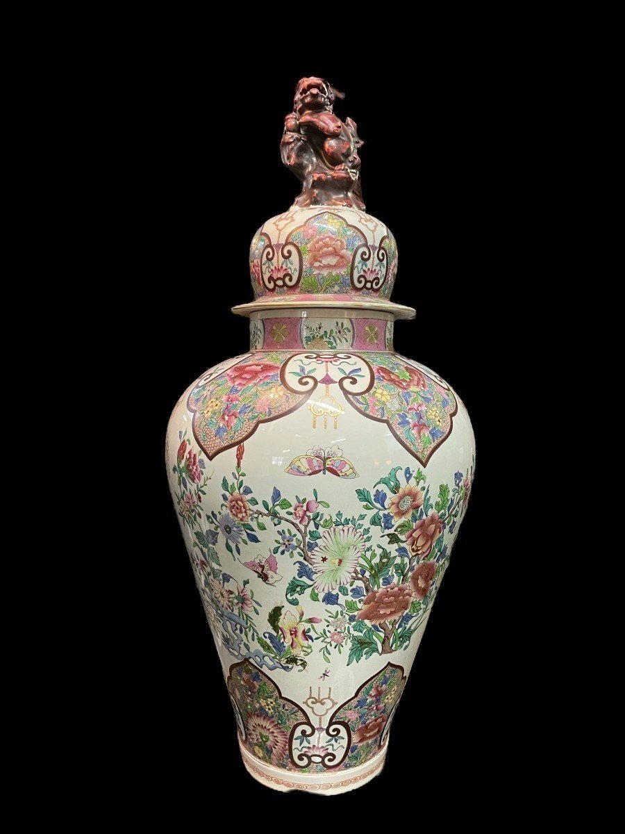 Very Large Famille Rose Style Lidded Vase, Samson, France, 19thc. (95 Cm)