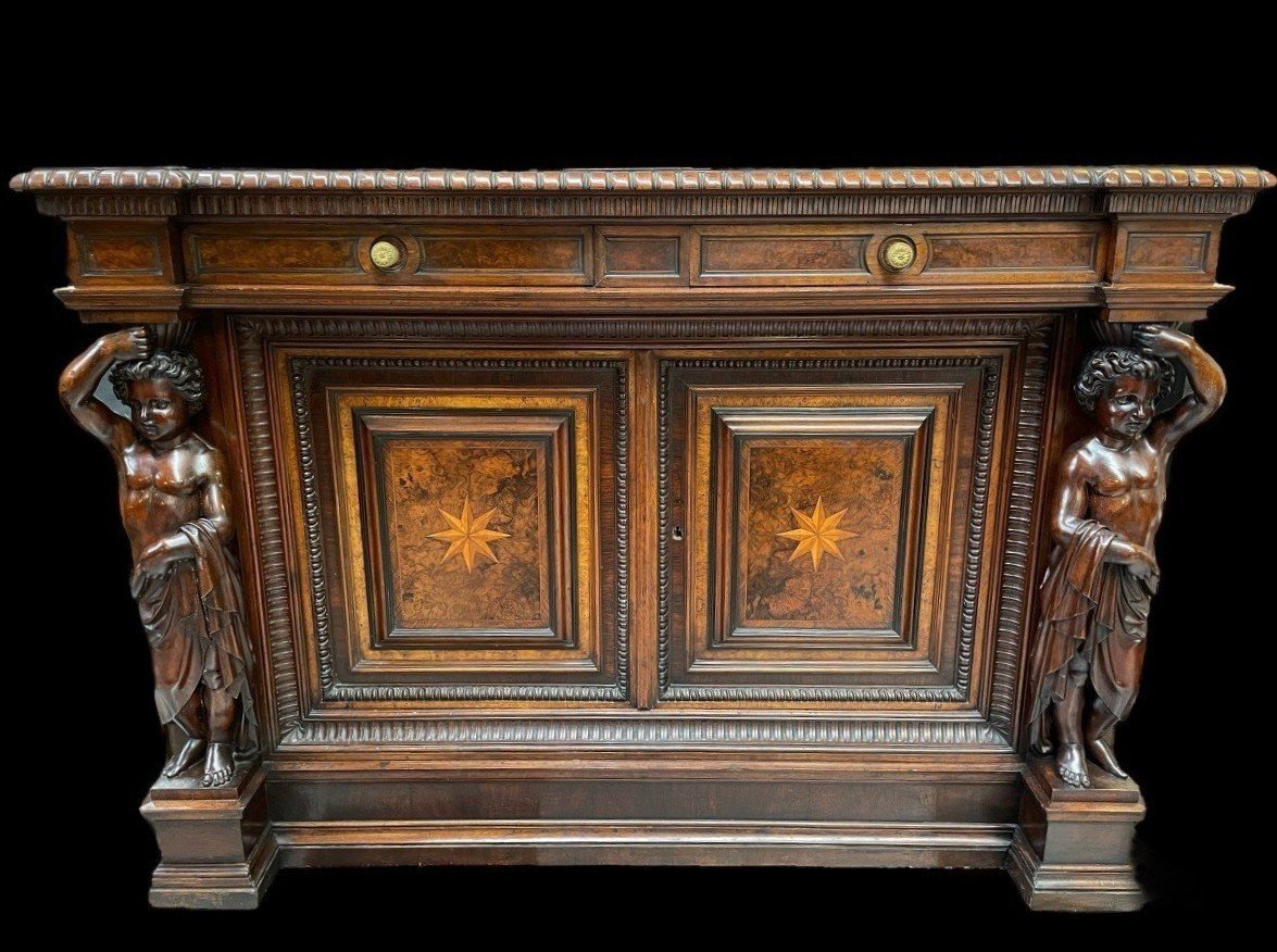 Special Cabinet With 2 Large Walnut Sculptures 19th Century.