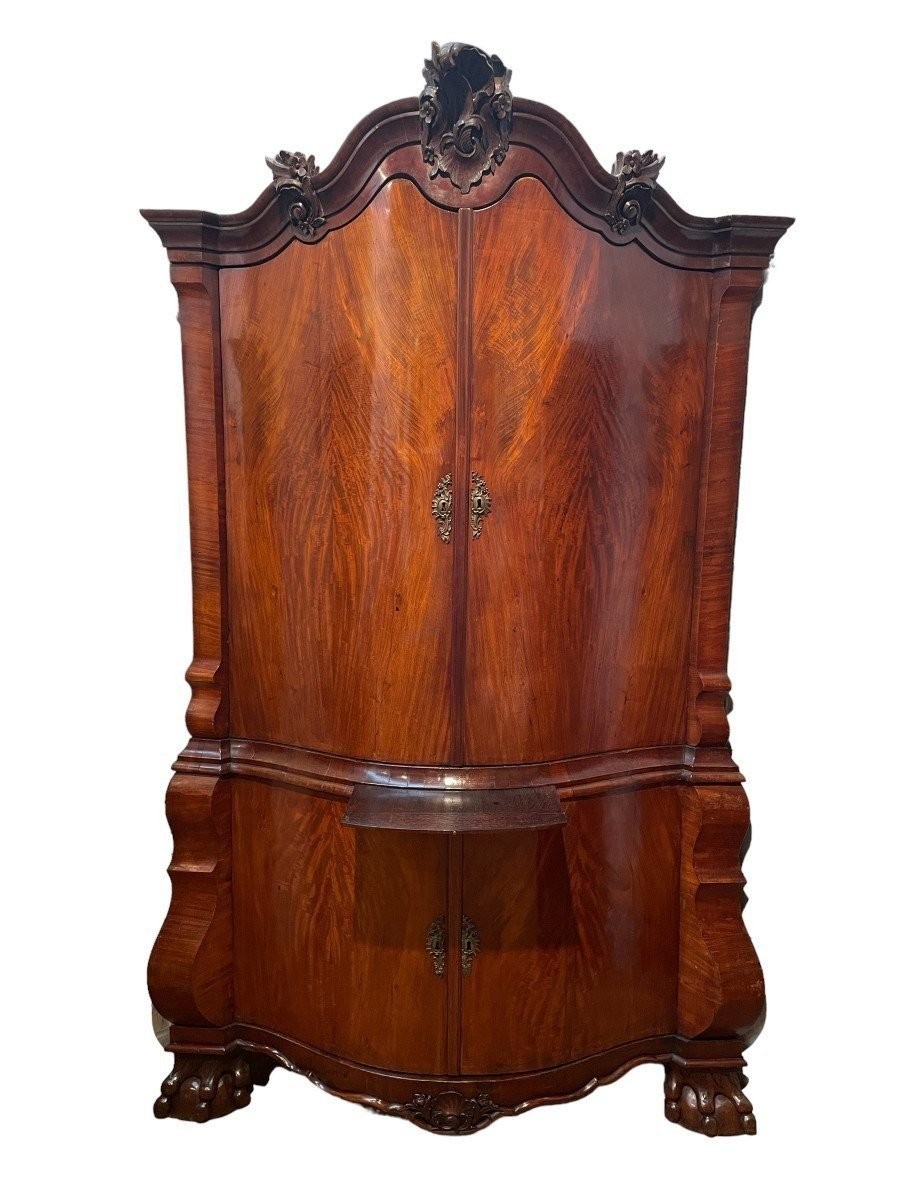 Beautiful Large 18th Century Dutch Mahogany Corner Cabinet.-photo-6