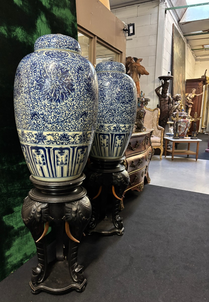 Paire De Très Grands Vases à Couvercle En Porcelaine , 20ème ( 82 Cm ).-photo-8