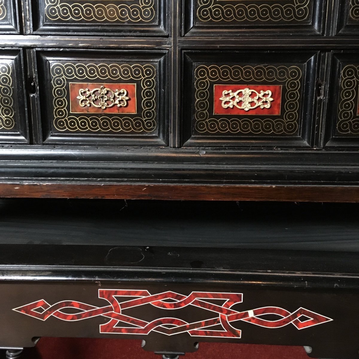 Cabinet à huit tiroirs 18ème siècle -photo-1