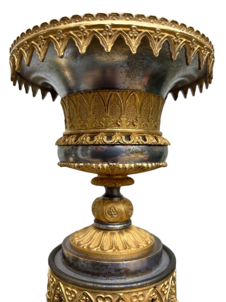 Paire De Grandes Cassolettes En Bronze Doré / Argenté d' époque Charles X-photo-4