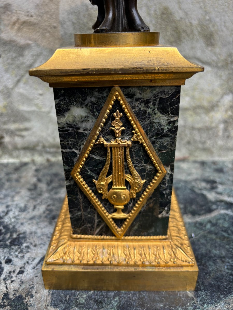 Paire De Candélabres En Bronze Ciselé , Doré et Patiné  Style Louis XVI-photo-4