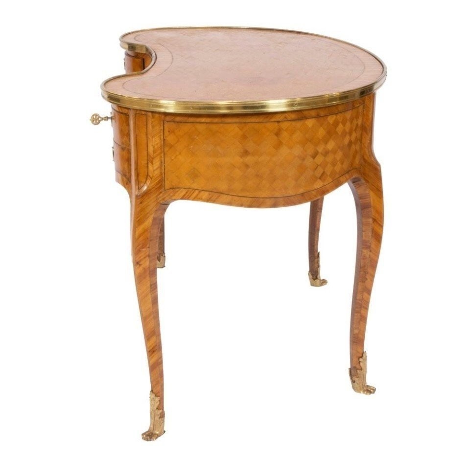 Beautiful French Louis XV Style Parquet Desk, 19th Century.-photo-3