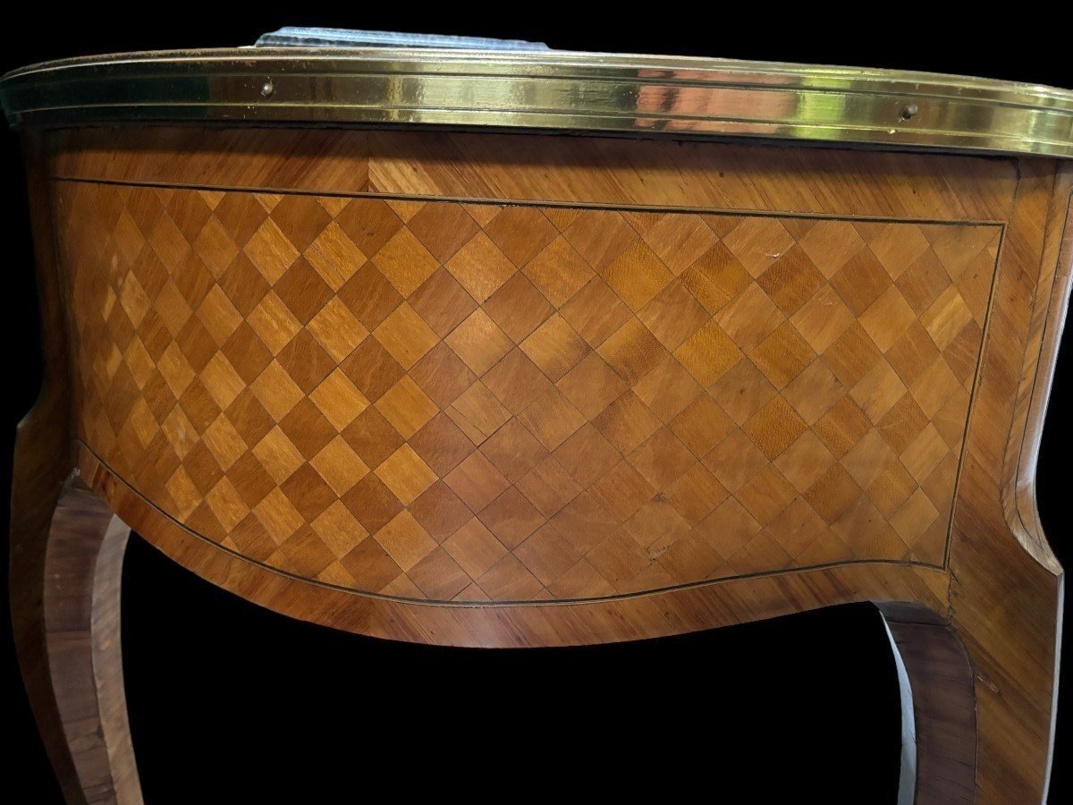 Beautiful French Louis XV Style Parquet Desk, 19th Century.-photo-3