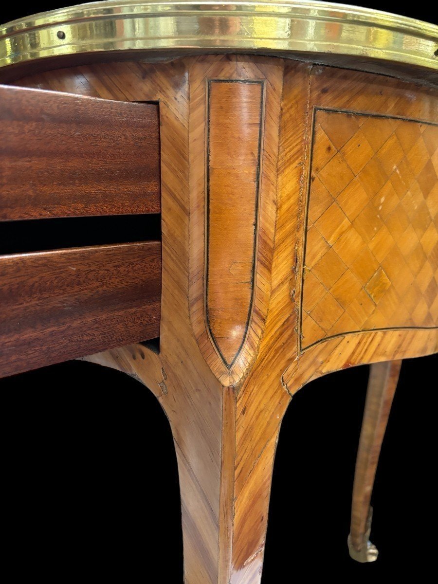 Beautiful French Louis XV Style Parquet Desk, 19th Century.-photo-6