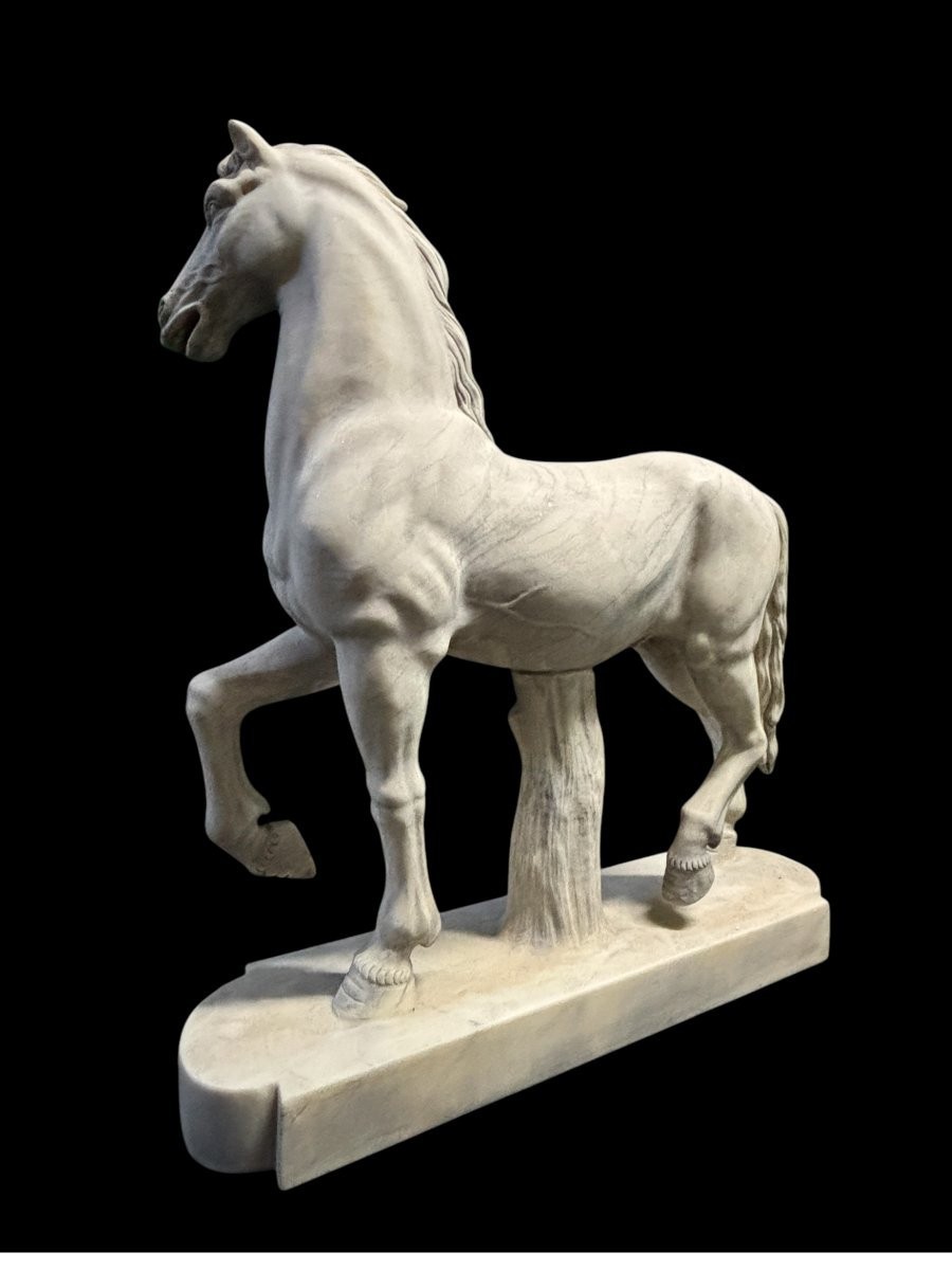 Elégante Sculpture De Cheval En Marbre Blanc 20ème.-photo-3
