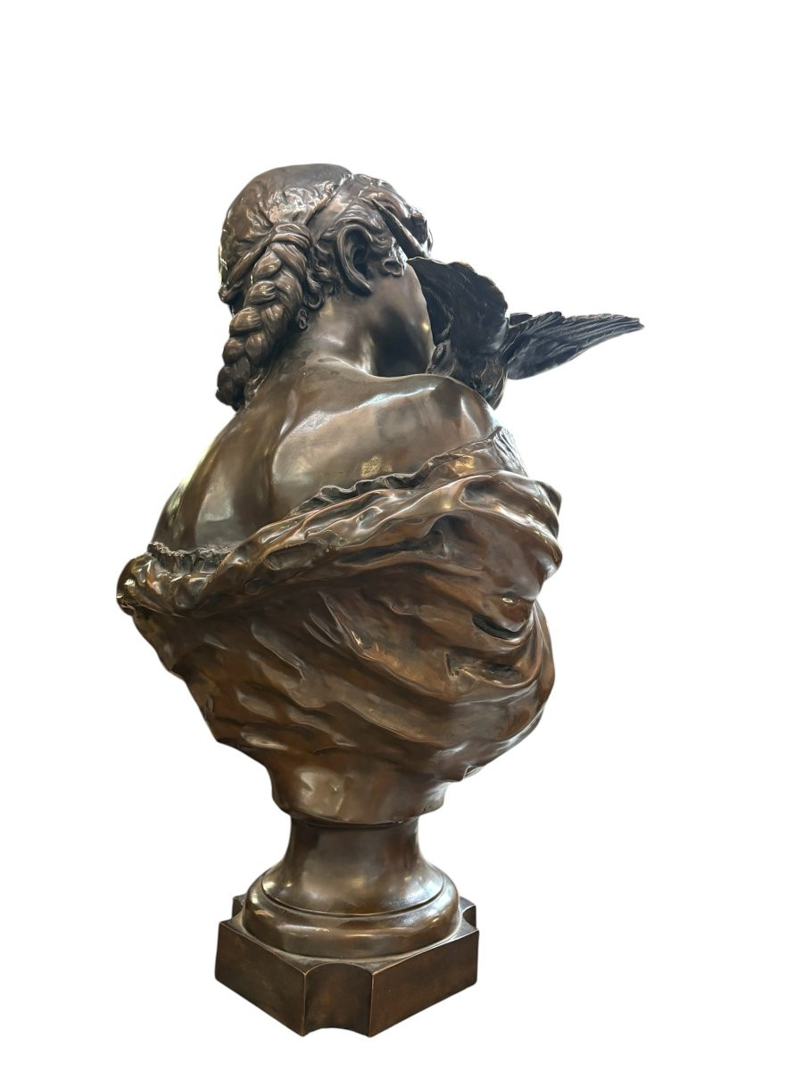 Large Elegant Bust Of A “young Woman With A Bird” In  Bronze ,19th Century (68 Cm)-photo-1