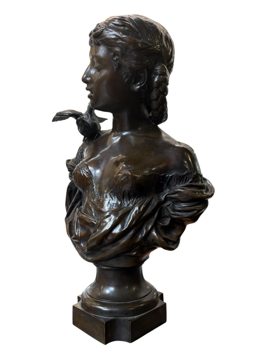 Large Elegant Bust Of A “young Woman With A Bird” In  Bronze ,19th Century (68 Cm)-photo-3