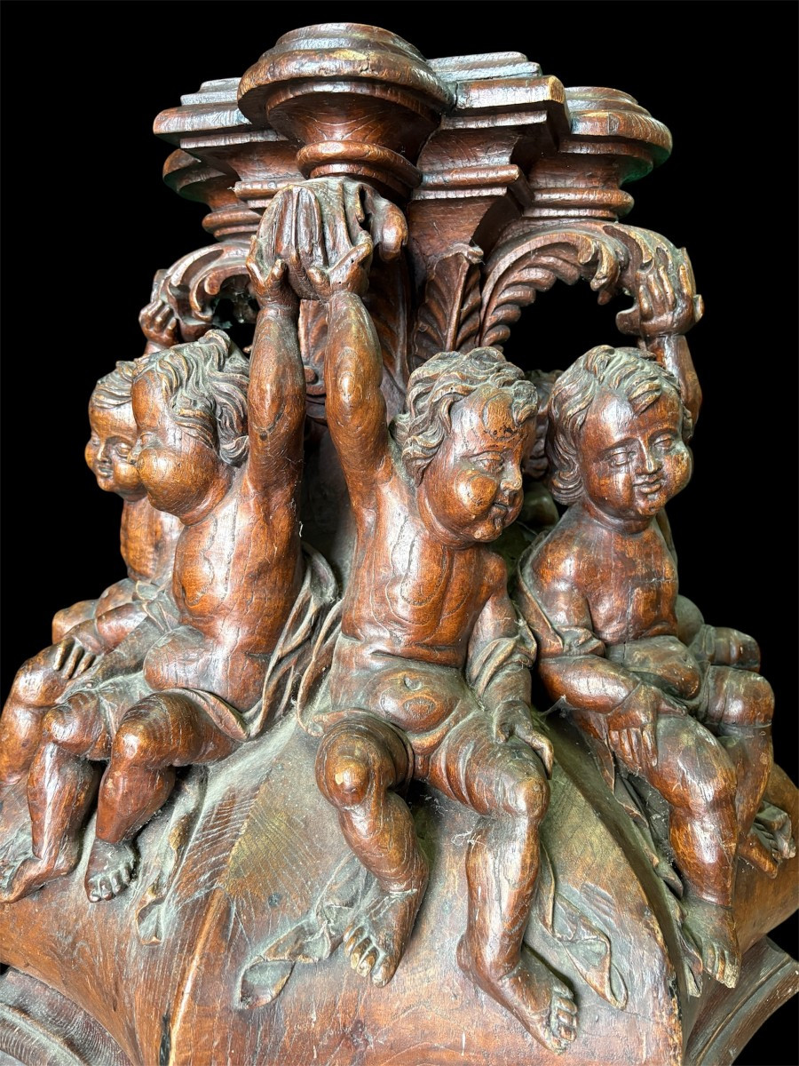 Support / socle Renaissance « 8 putti » en chêne du XVIIe siècle.-photo-4