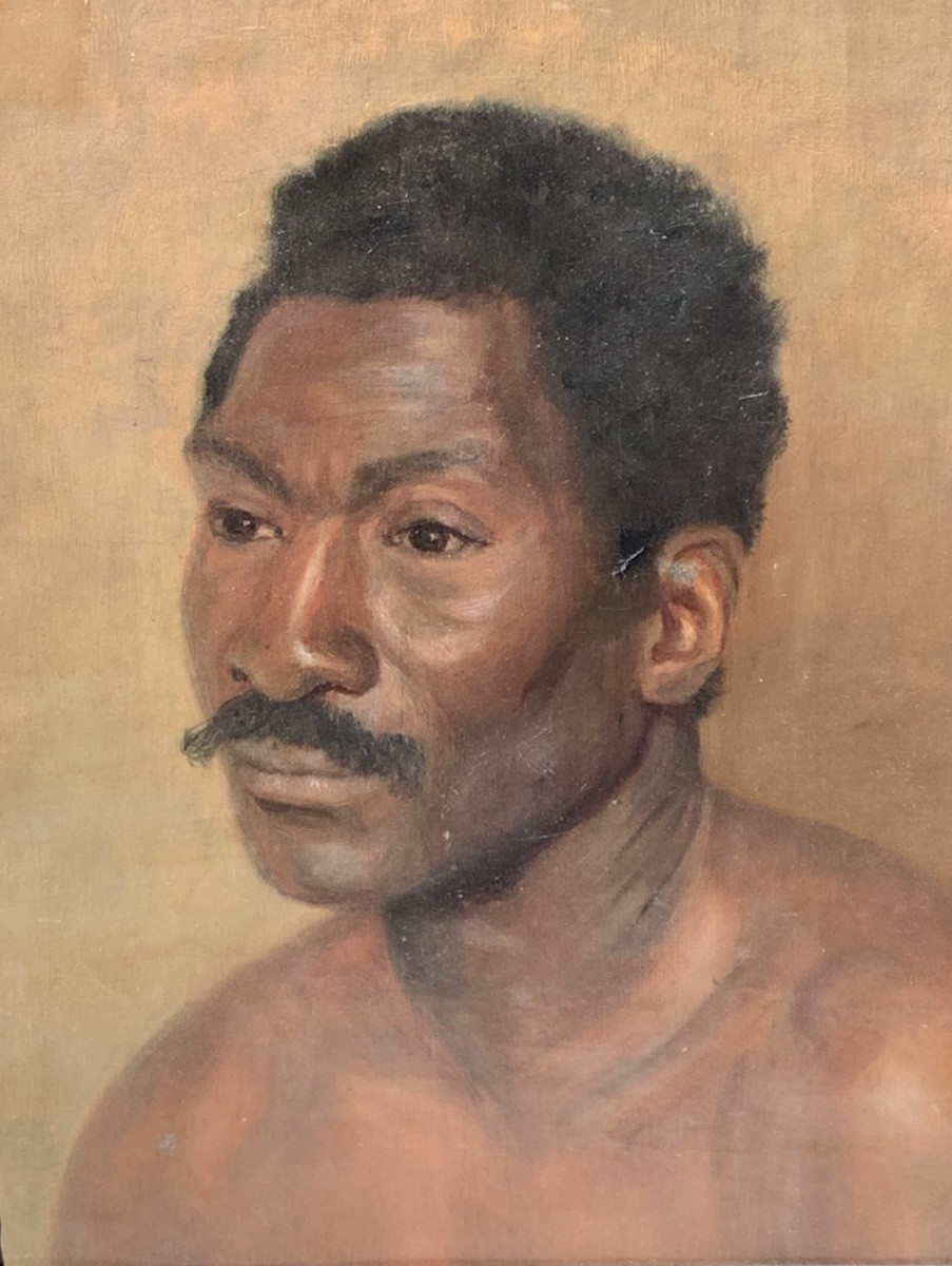 Portrait d’un homme moustachu originaire d’Asie du Sud-Est.-photo-4