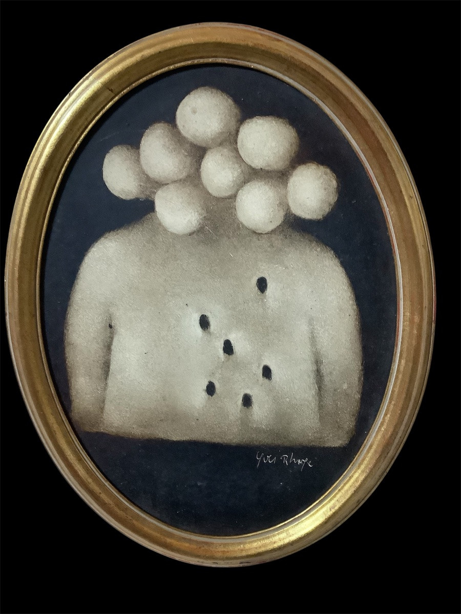 Une peinture ovale surréaliste du XXE siècle -photo-1
