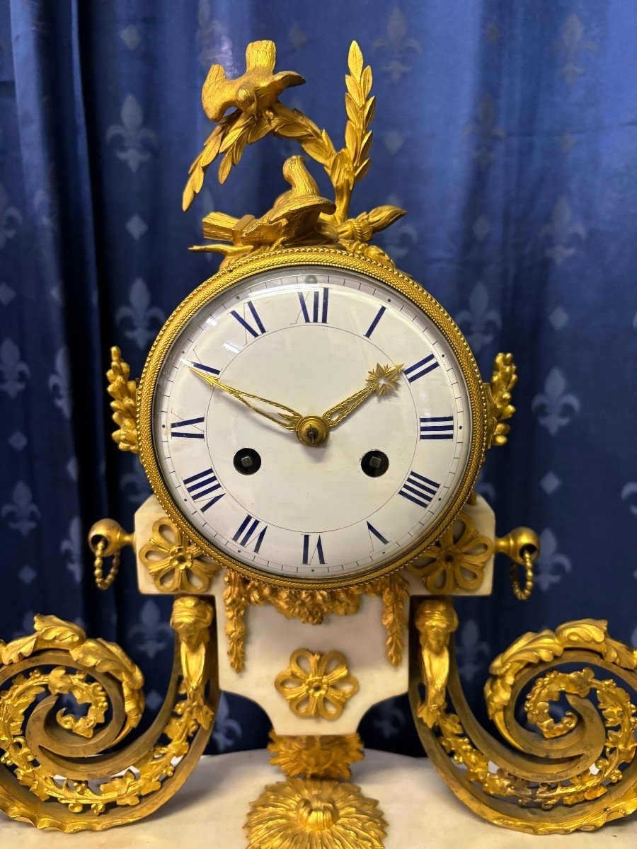 Beautiful Louis XVI Style Clock In Marble And Gilt Bronze, 18th Century.-photo-2