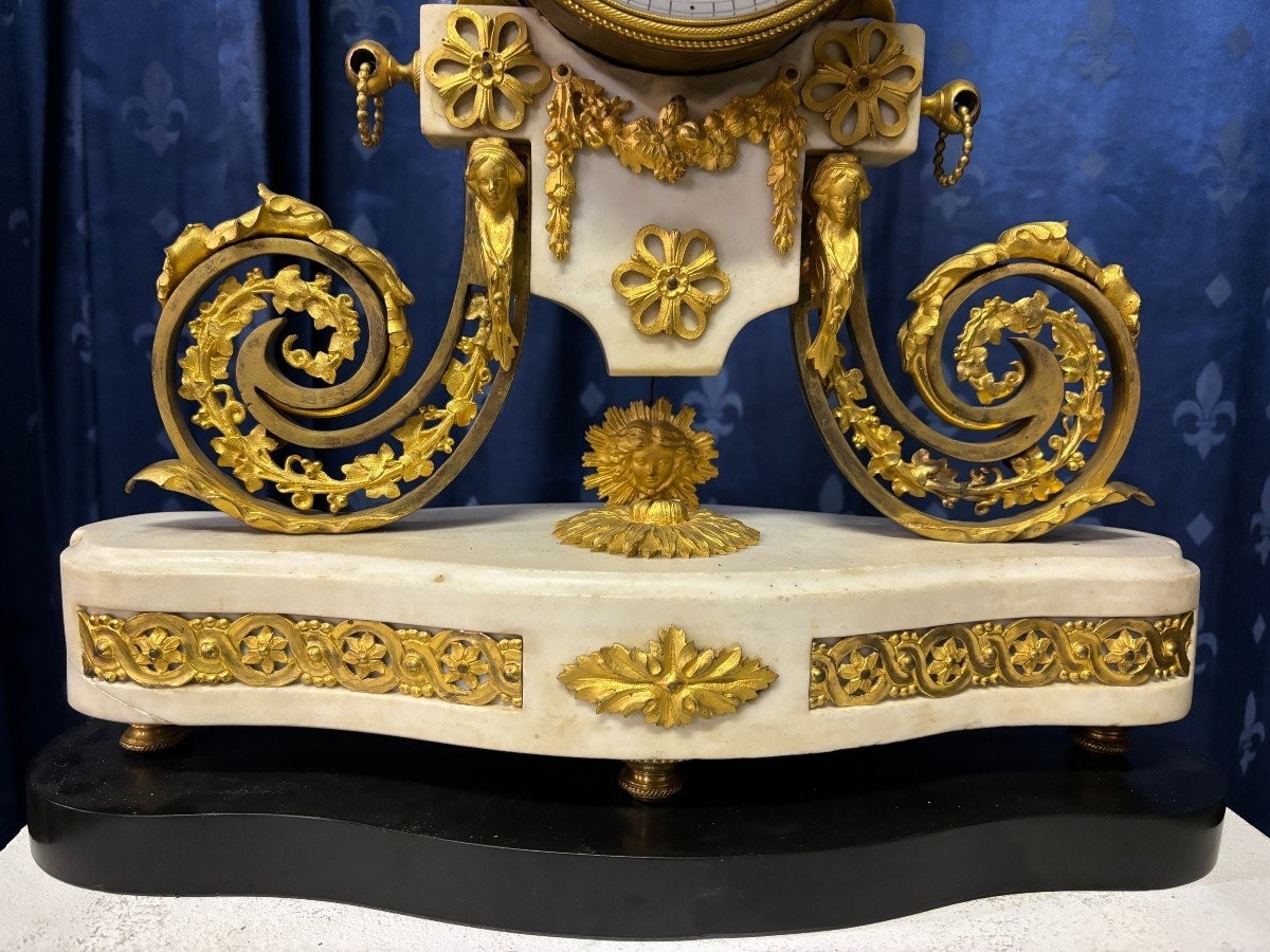 Beautiful Louis XVI Style Clock In Marble And Gilt Bronze, 18th Century.-photo-4
