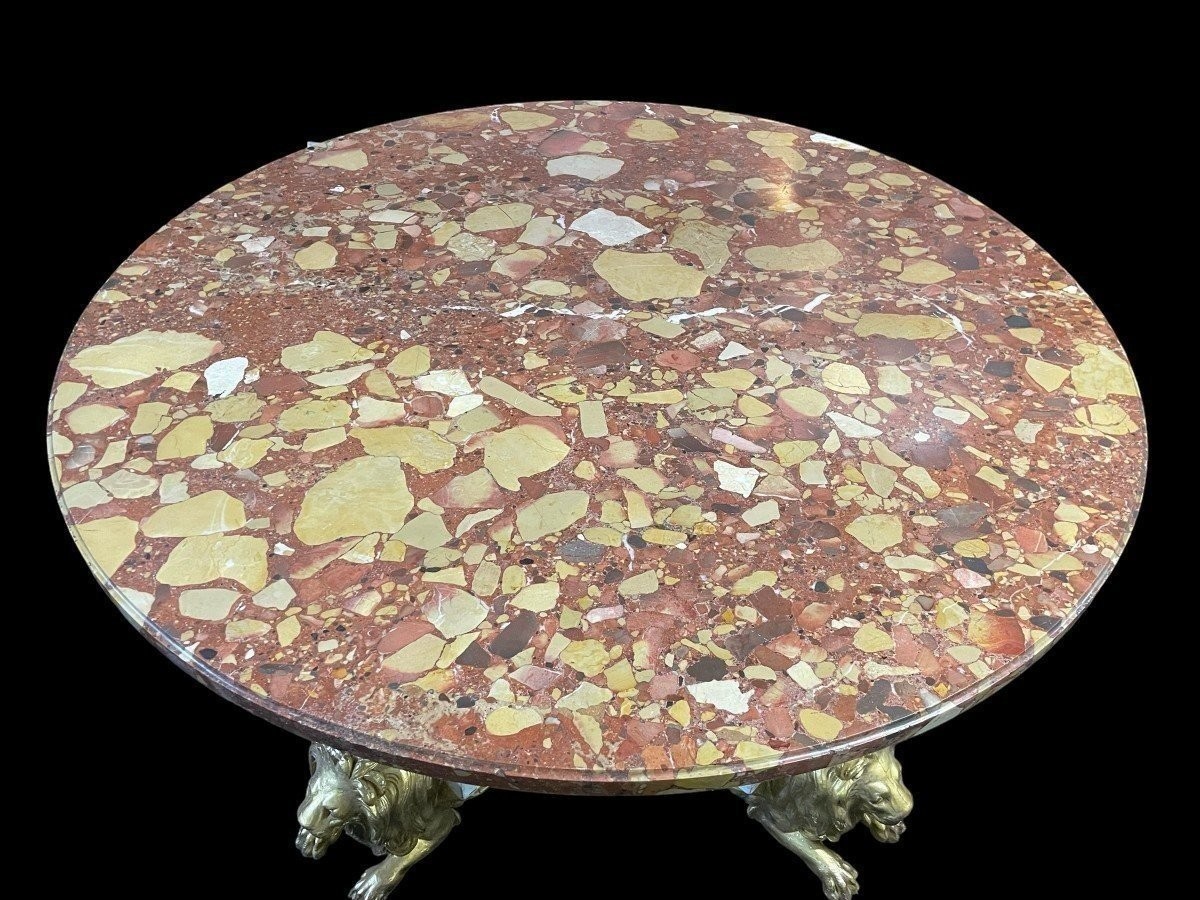 White And Gold Carved Wood Center Table With Round Breche d'Alep Marble Top.-photo-3