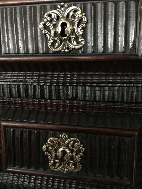 Cabinet Portugais en ebene d'époque XVIII Siècle.-photo-1