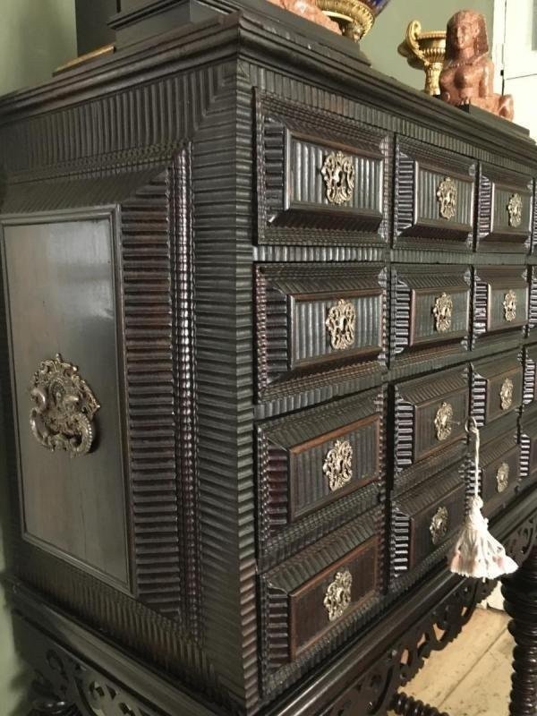 Cabinet Portugais en ebene d'époque XVIII Siècle.-photo-7