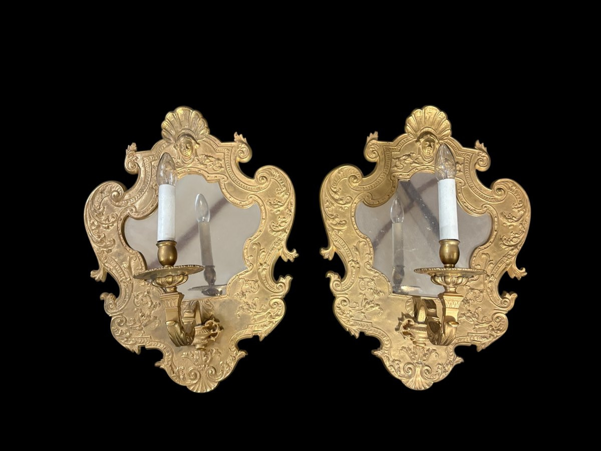 A Pair Of Large French Gilt Bronze Wall Sconces, 1900-photo-2