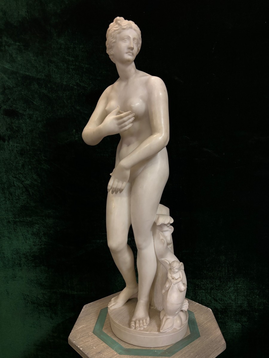 Jolie sculpture " Vénus " en albâtre 19ème. ( 79 cm )