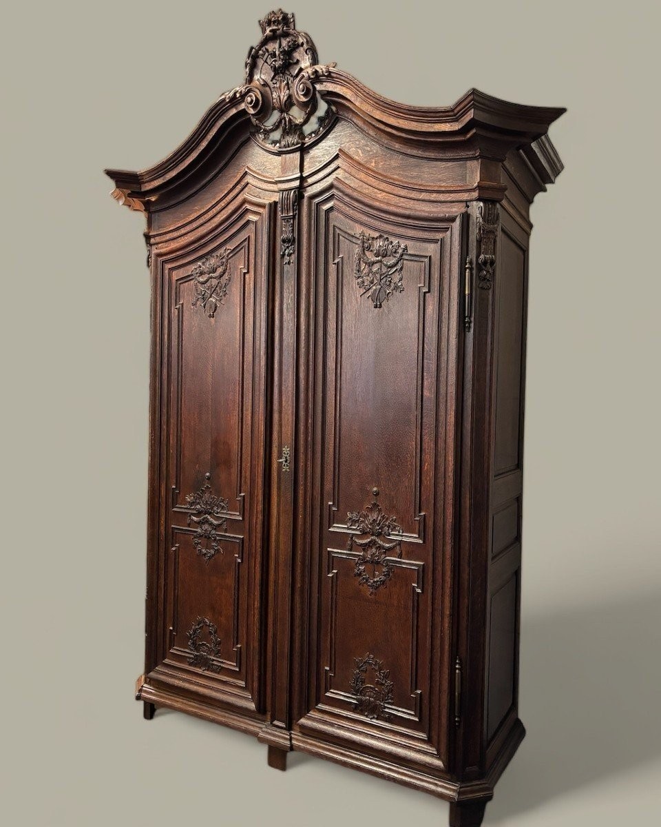 Large 2-door Oak Castle Cabinet, 18th Century.-photo-2